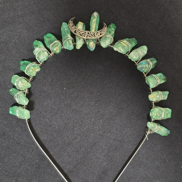 Green Crystal Cosplay Headband - Picture 4 of 5